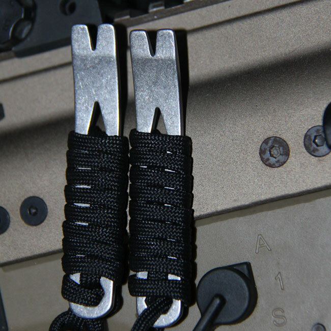 EDC Anti Skid Umbrella Rope Crank Stainless Steel Crowbar Keychain Pocket Tool