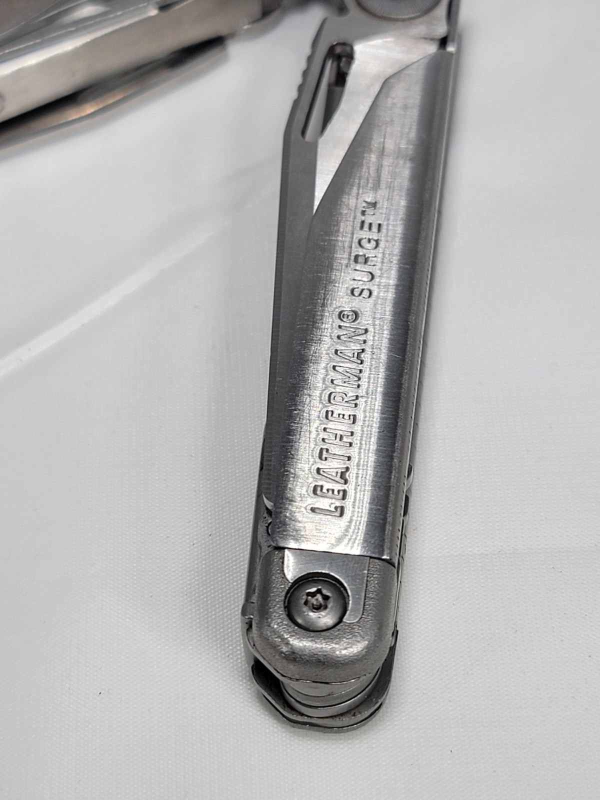 Leatherman Surge Multi Tool Stainless w/ Original High Quality Leather Sheath