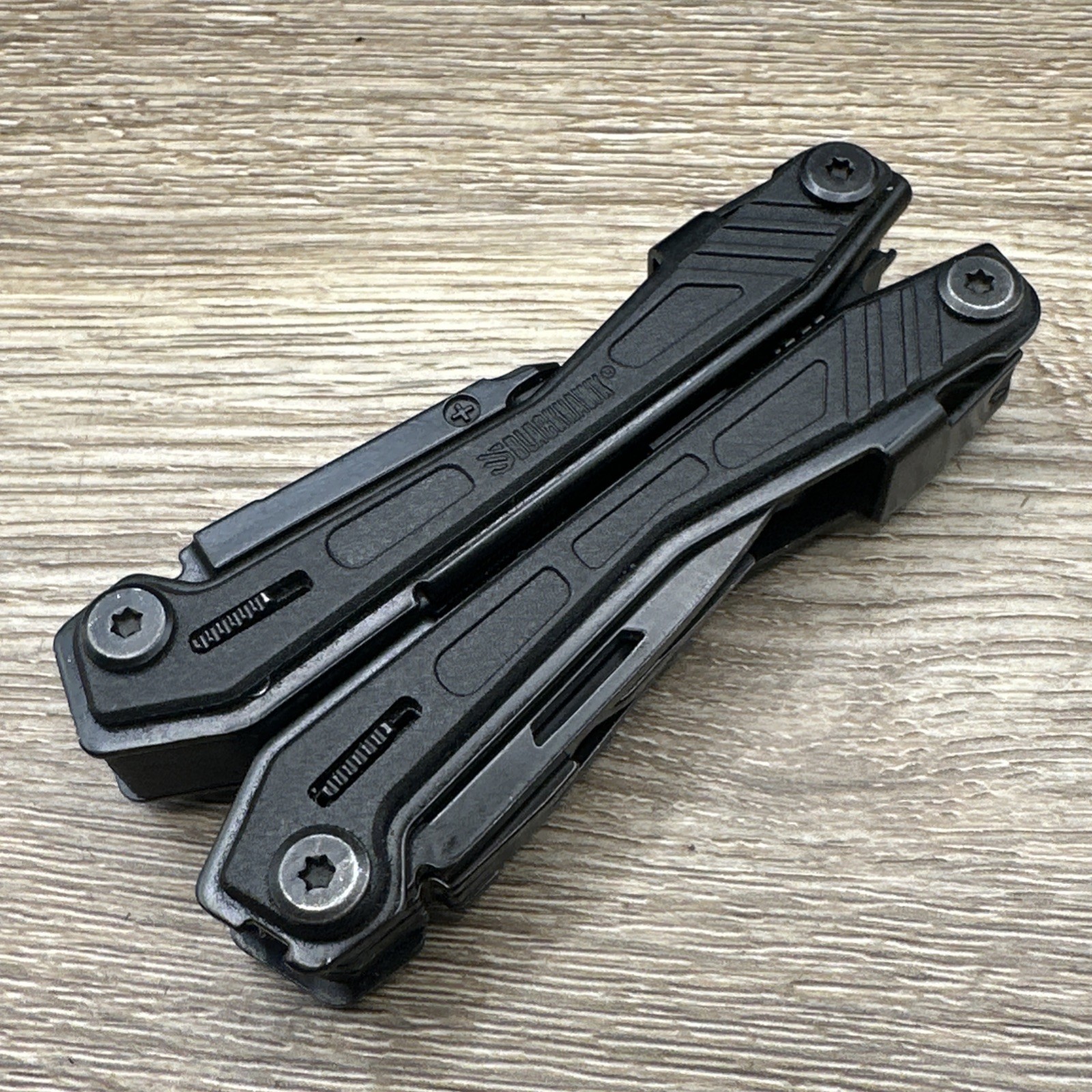 Blackhawk! Everyday Carry EDC Multi-Tool