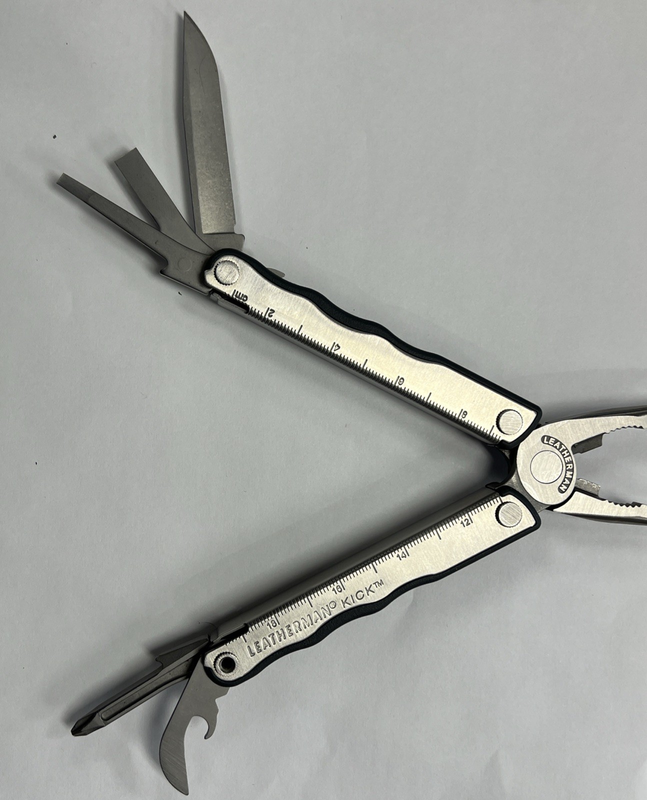 Leatherman Kick Multi-Tool