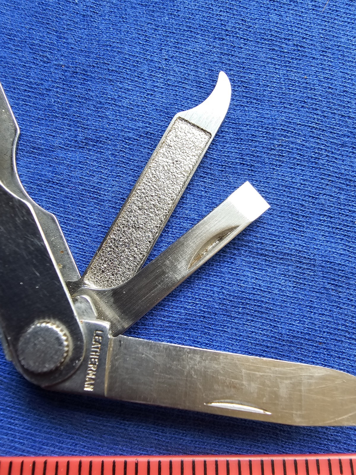 Leatherman Micra Mini Multi-Tool, Knife, Scissors, Key Ring, Black BOD 0921 VGUC