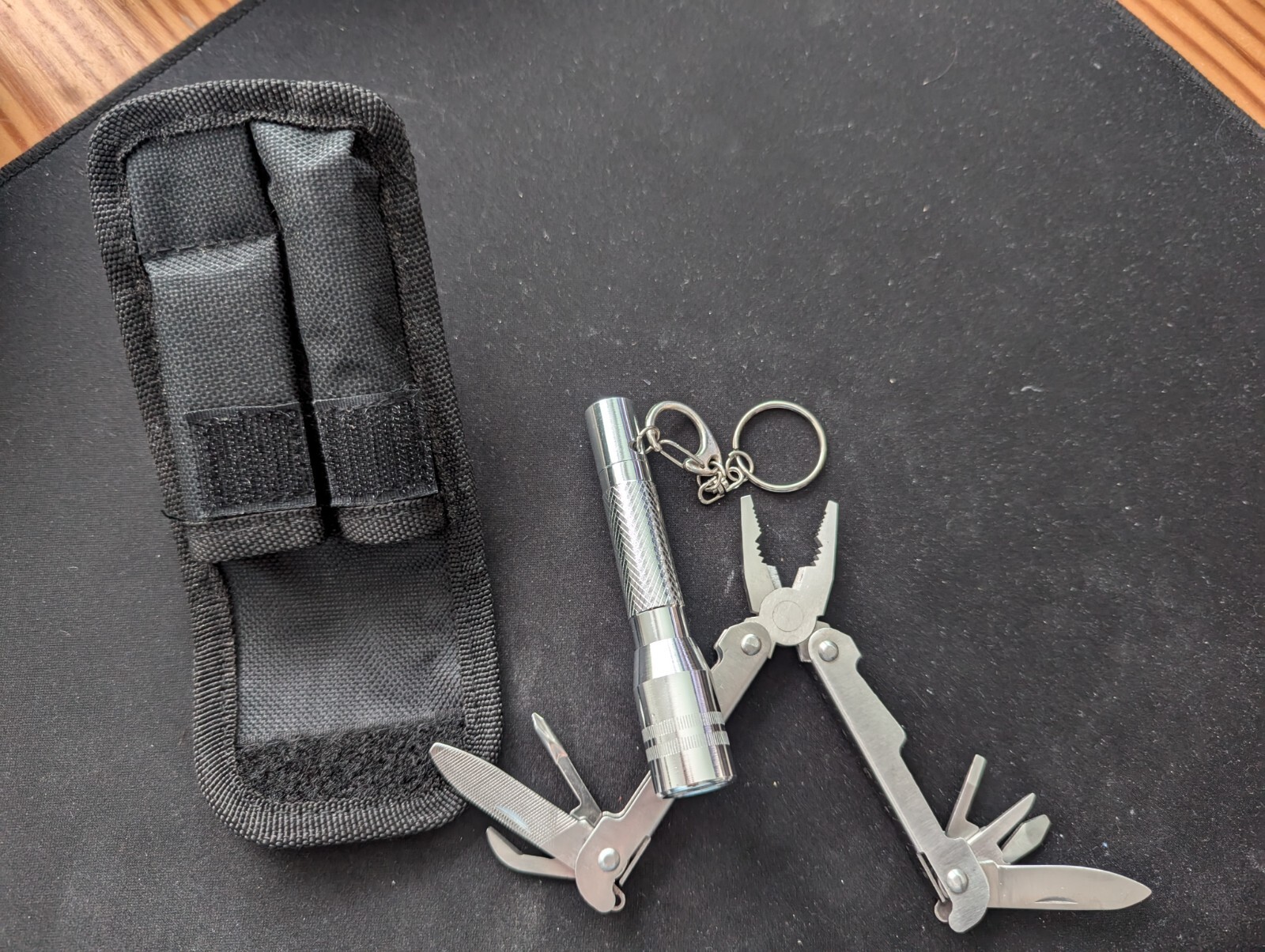 Stainless Steel Multi Tool Set Pliers Knife Screwdriver Opener Lamp Belt Pouch