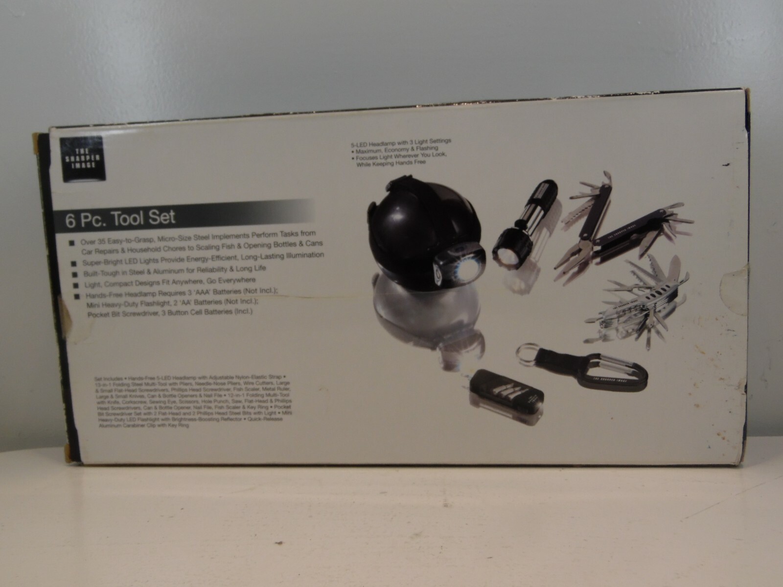 Sharper Image Tool set NIB(912t4) 6pc. tool set over 35 pocket tools. perfect fo