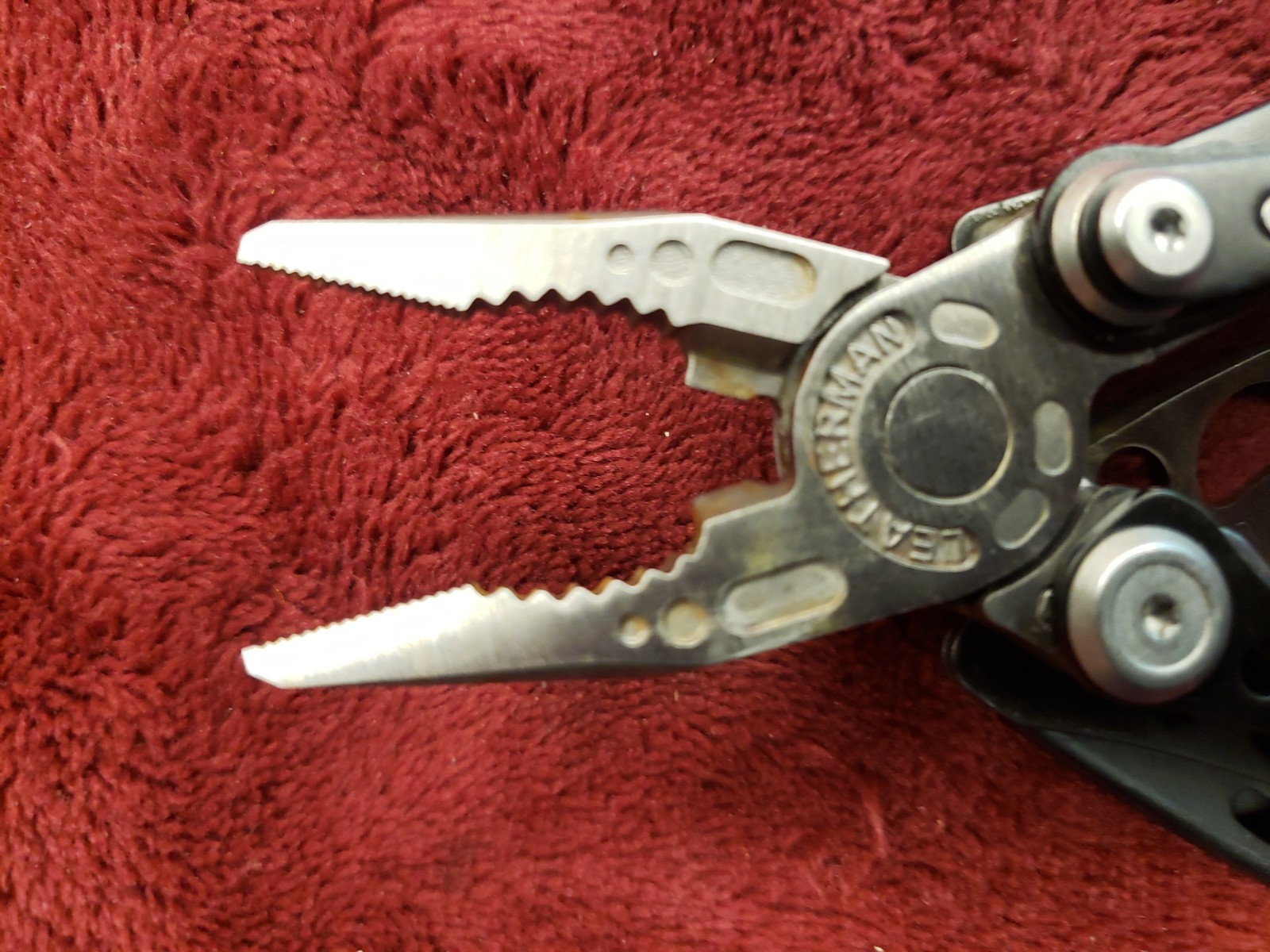 🔪🔪🔪 Leatherman Skeletool CX Multi-Tool Pliers Knife
