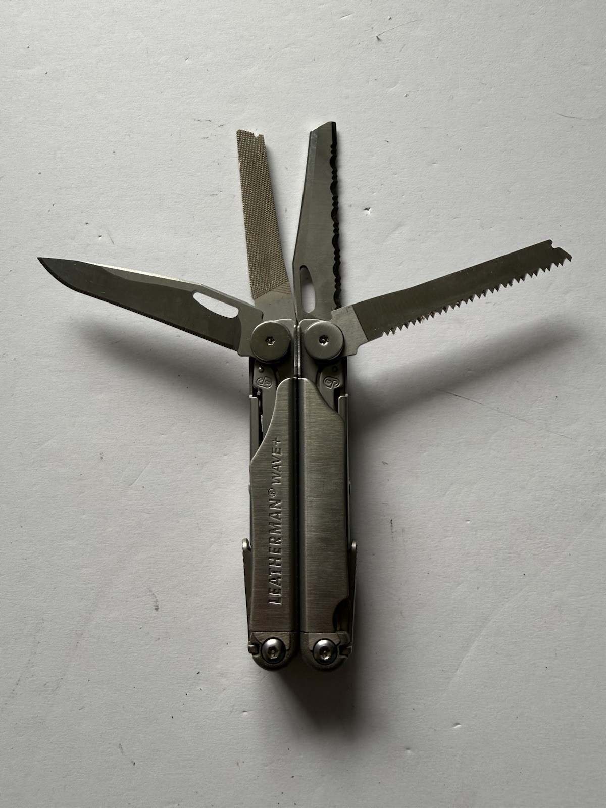 Leatherman Wave Plus Multi-Tool Great Condition w/Sheath