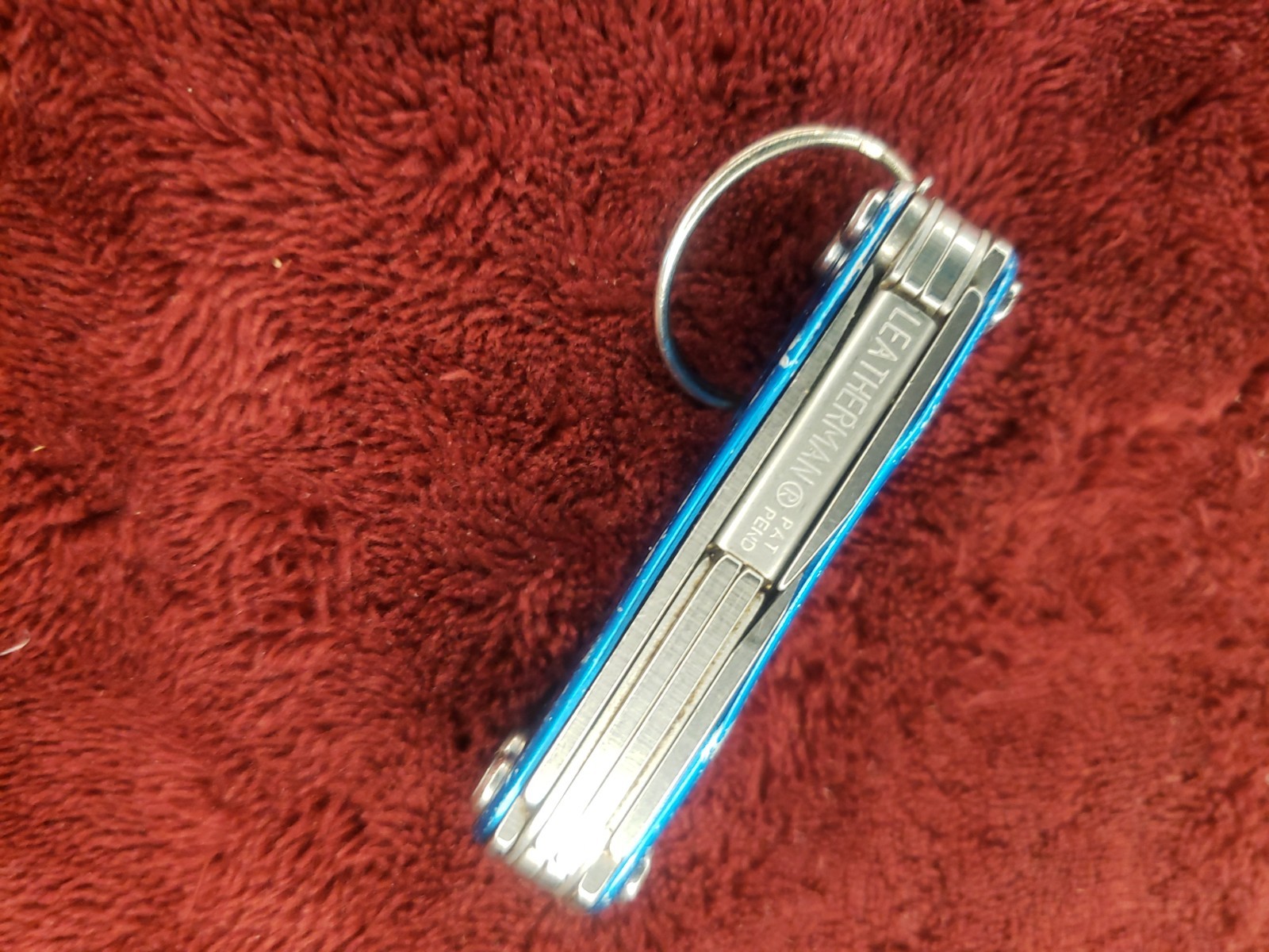 🔪🔪 Leatherman Squirt P4 Multi-Tool Blue Keychain