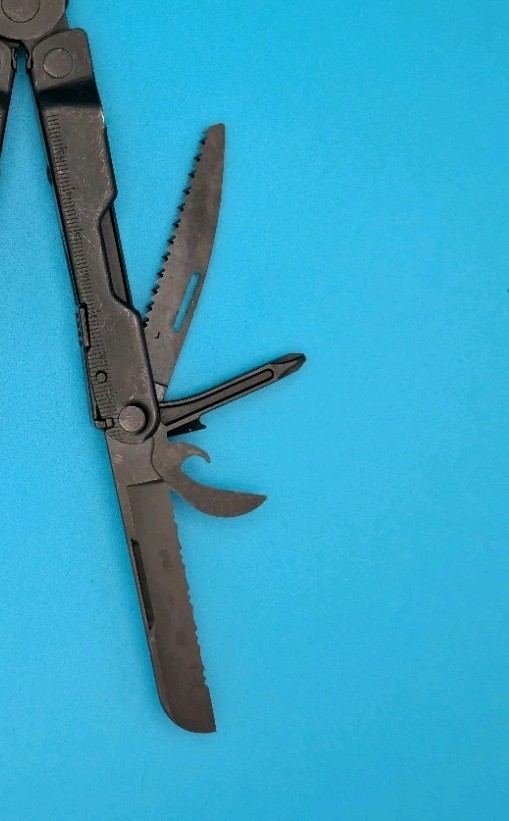 Leatherman Rebar Multi-Tool! BLACK OXIDE! WITH SHEATH!