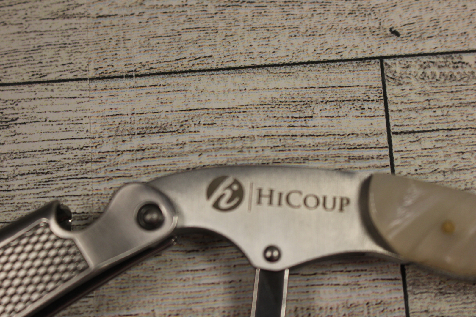 HiCoup Foldable Cork Screw Knife – Used