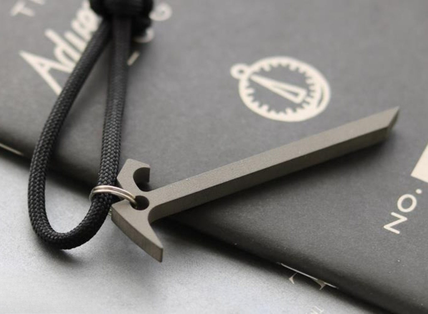 EDC Titanium Multifunctional Crowbar Axe Bottle Opener Keychain Necklace Pendant