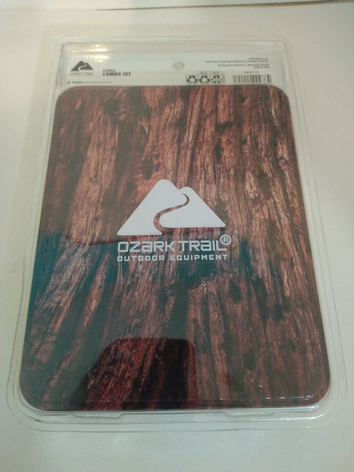 Ozark Trail Outdoor Equipment 4-Piece Combo Set in collectors tin box-NEW IN BOX