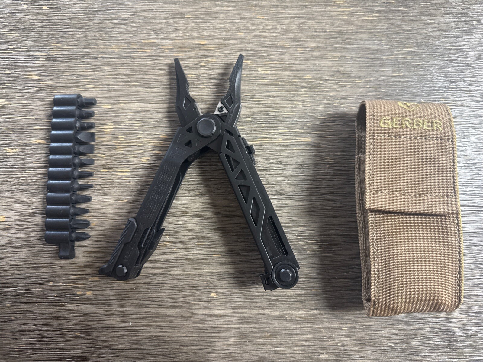 Gerber Gear Center-Drive Multitool Bit Set w/ Needle Pliers, Knife. New, No Box