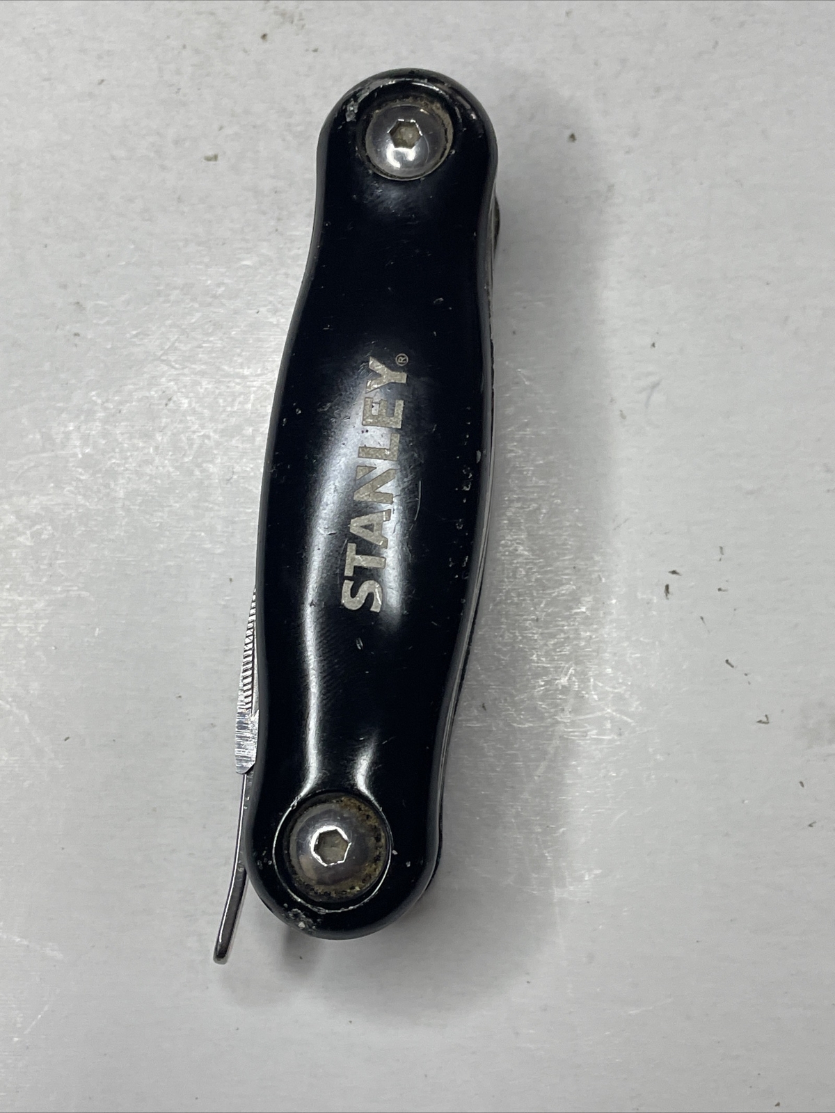 Stanley Multi Tool 7 in 1 Combination Pliers /Black