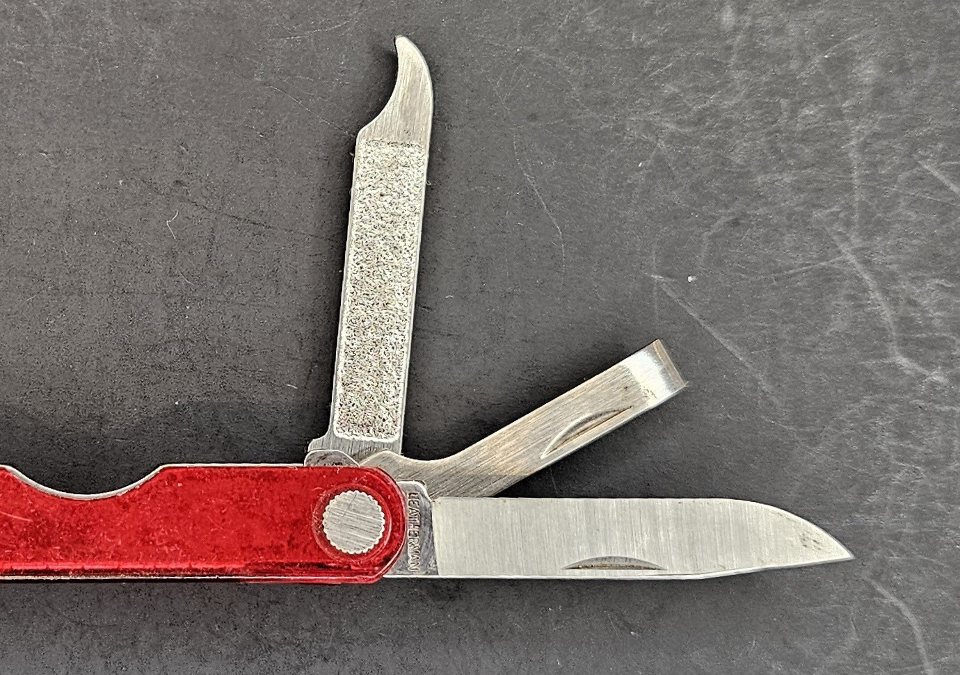 LEATHERMAN MICRA MULTI-TOOL PATS PENDING TSA CONFISCATED (LMPR-01)