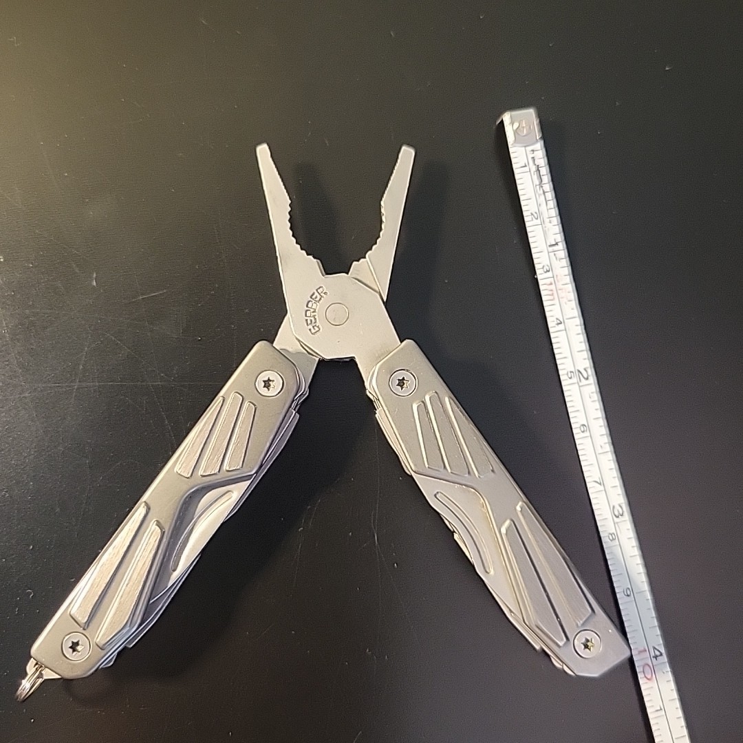 Gerber Bear Grylls BG Compact Gray Mini Suspension Multitool 2.5 Inch Plyers Wow
