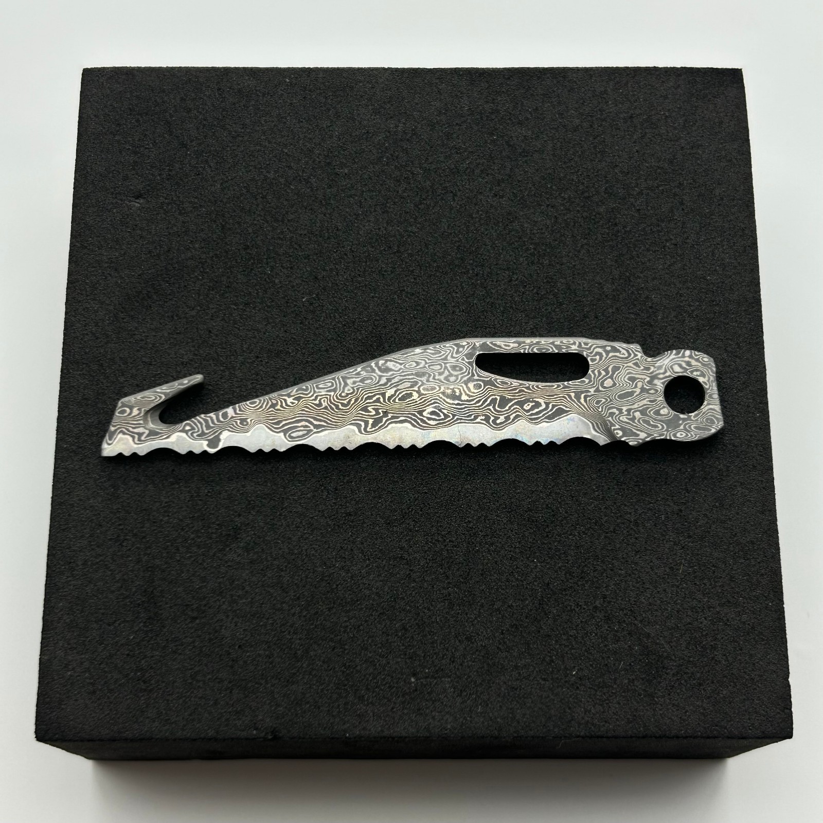 [USA Stock] – VG10 Damascus SAW BLADE for Leatherman CHARGE TTI/WAVE Premium
