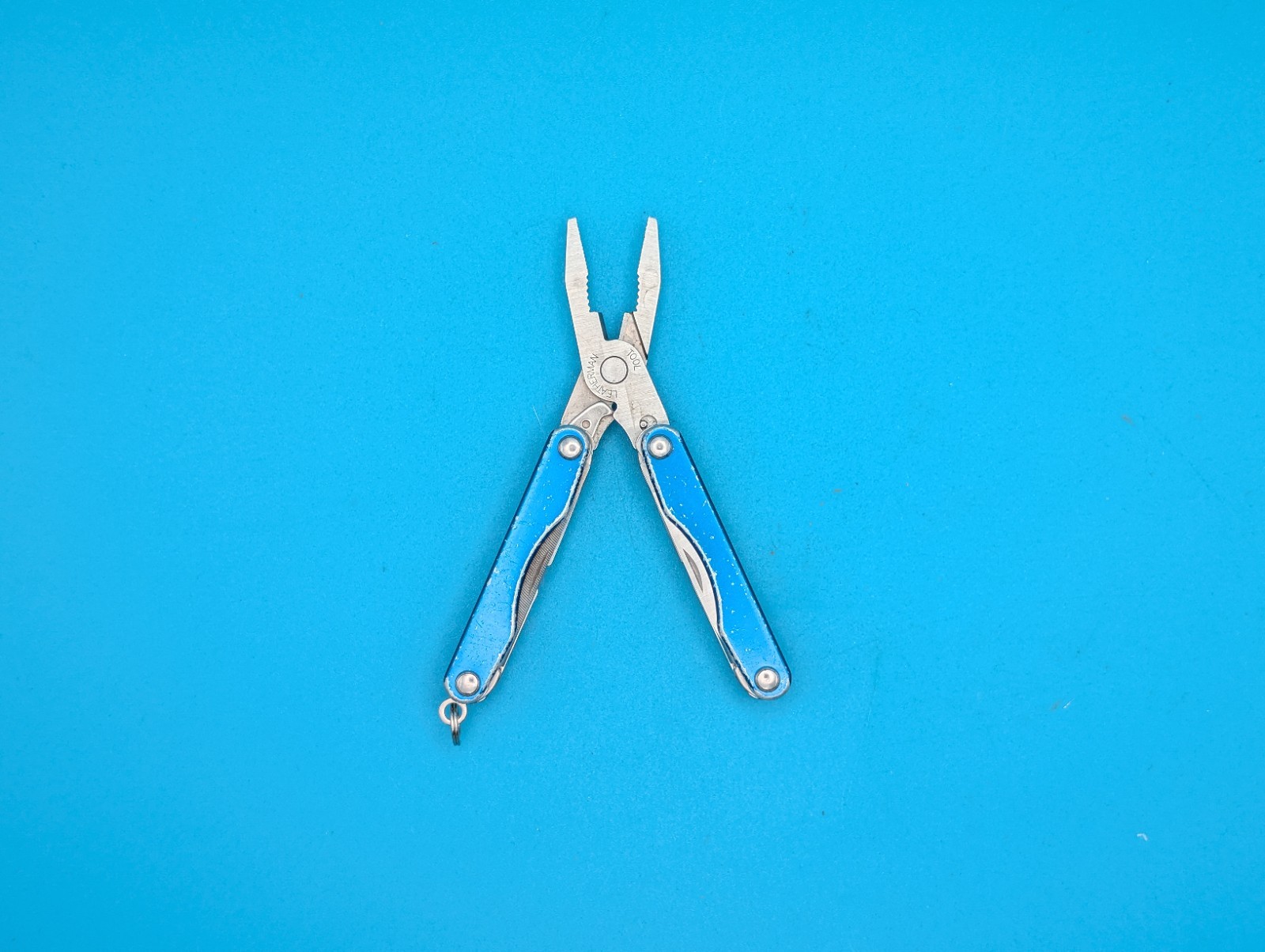 Leatherman Squirt P4 Multi-Tool, Key Ring, Retired, BLUE!