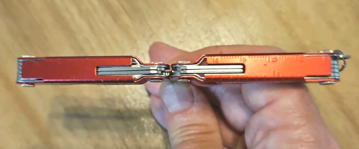 Leatherman Multi-Tool Micra Red Stainless Keychain Scissors Pocket Knife USA EDC