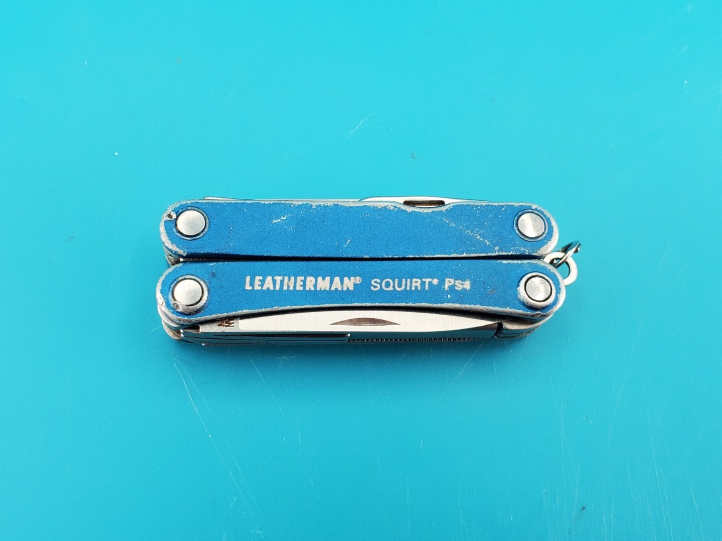 Leatherman SQUIRT PS4 Multi-Tool! BLUE! *broken scissors spring*