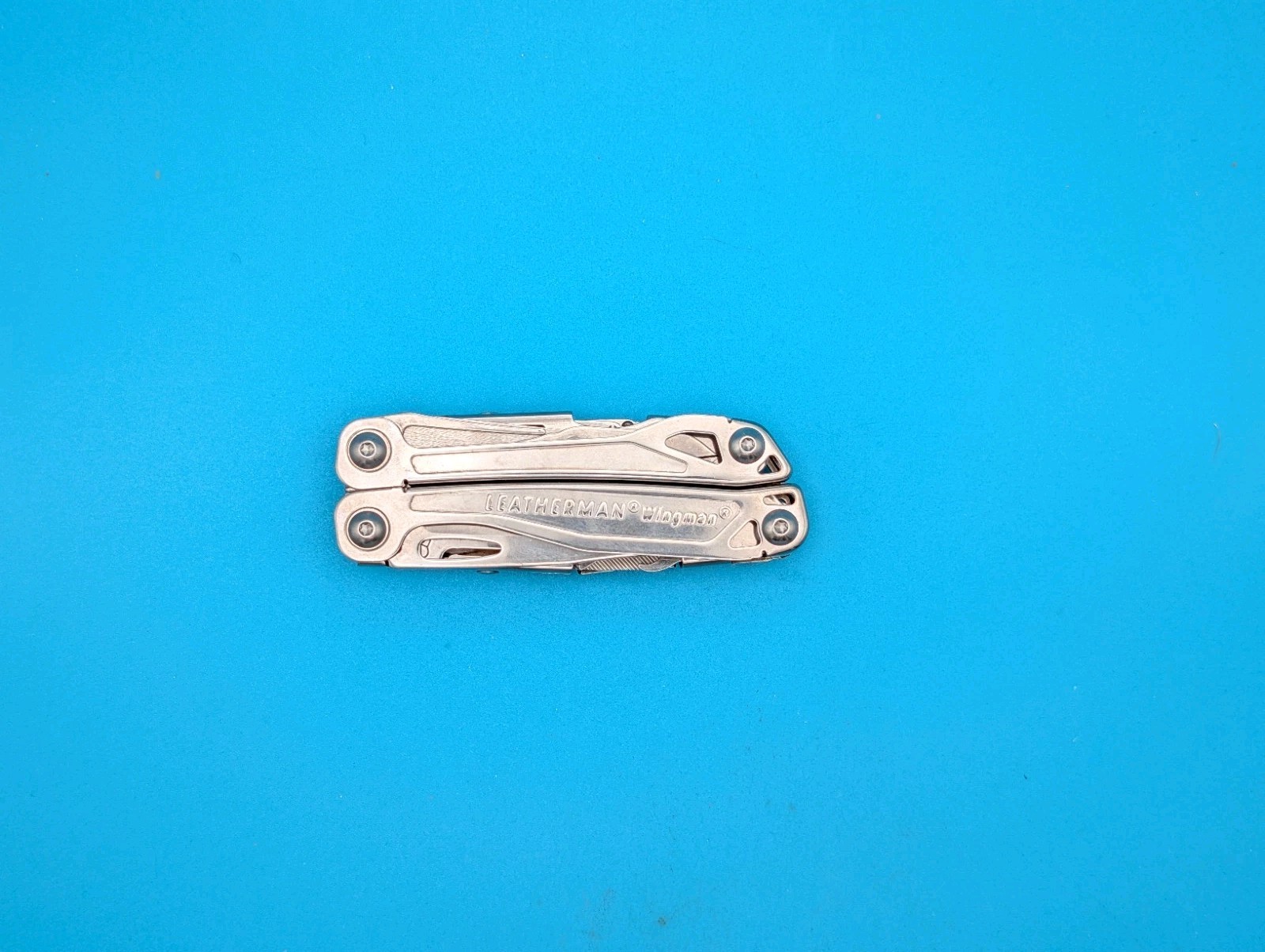 LEATHERMAN WINGMAN MULTI-TOOL! FAST SHIPPING!
