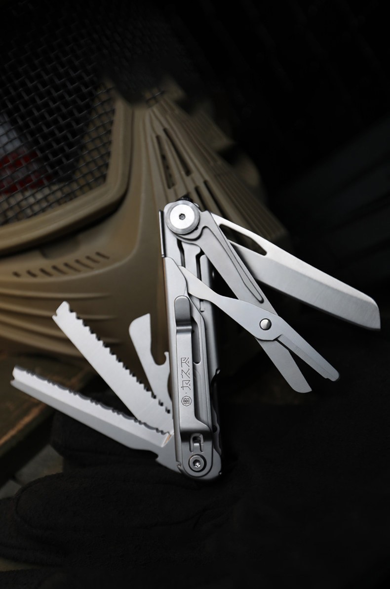 Folding EDC Multitool Pocket Utility Tool Knife Saw Scissors Outdoor Camping