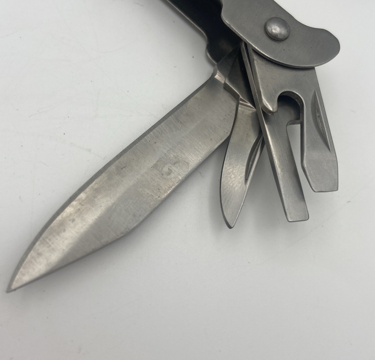 American Camper Multi Tool With Case