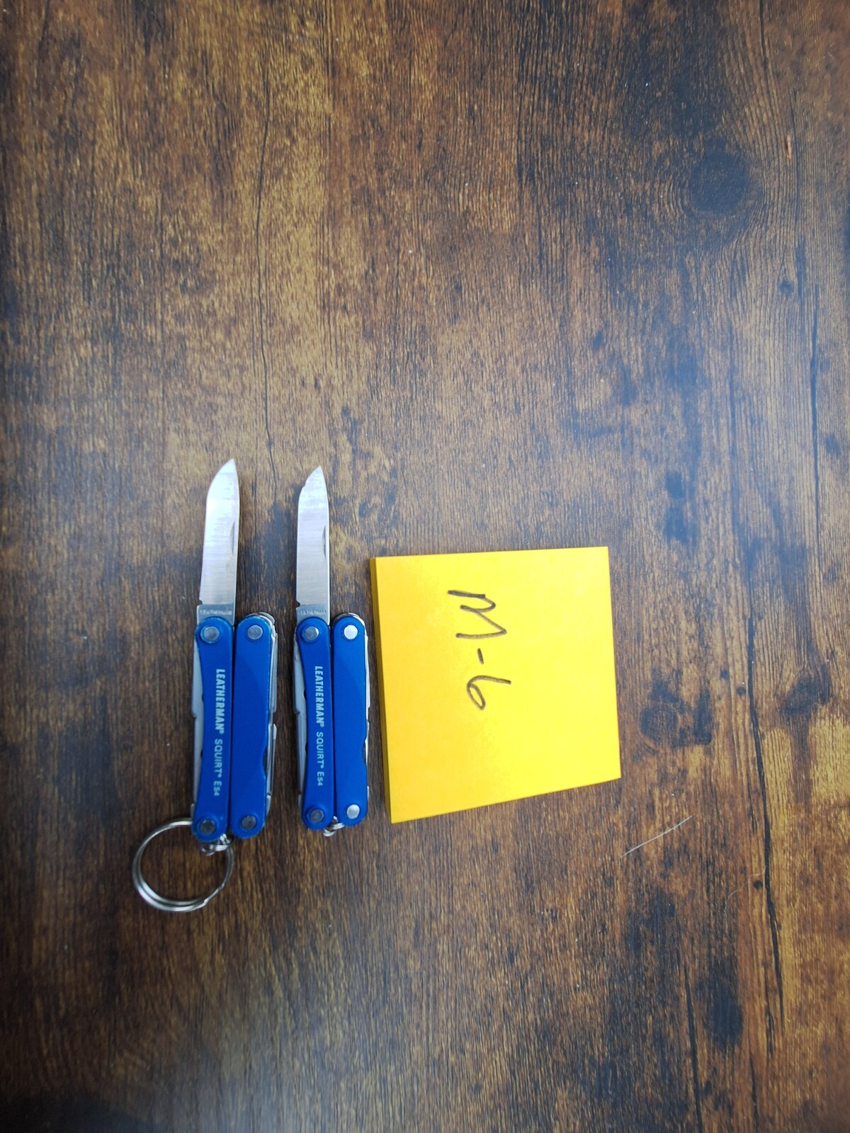 2 LEATHERMAN ES4 BLUE Multi Tools AIRPORT CONFISCATION Lot M-6