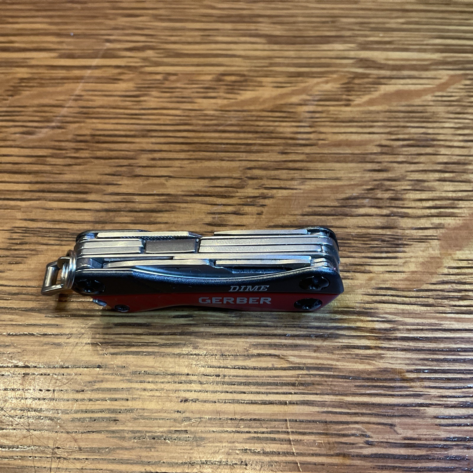 Gerber Dime Multi Tools Red & Black in extremely good condition
