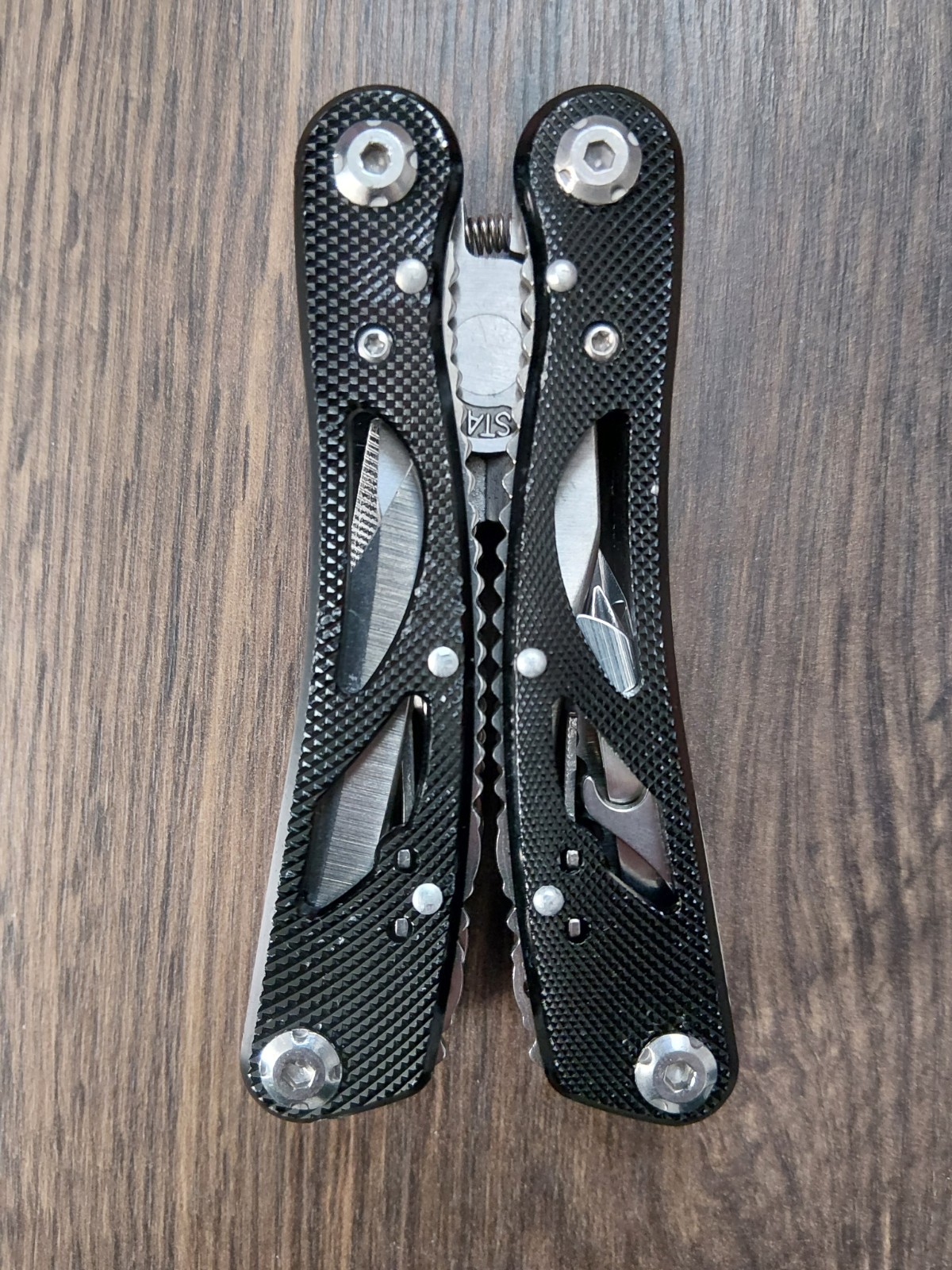Black Multitool 9-Piece Set