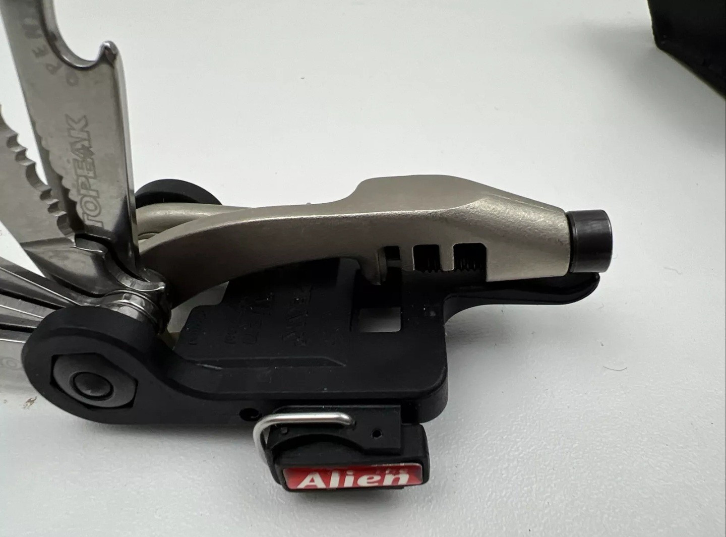 Topeak-The Alien-Bike Multi Tool – 20 Functions/Wrench, Allens Knife