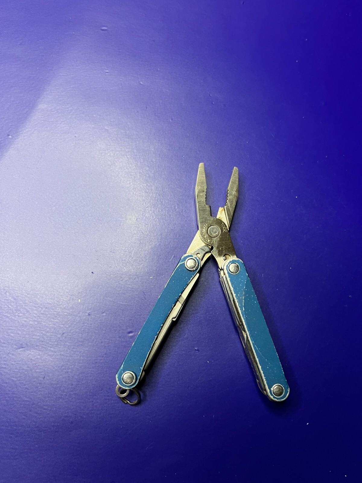 Leatherman Squirt PS4 Multi Tool, Knife, Pliers – Blue