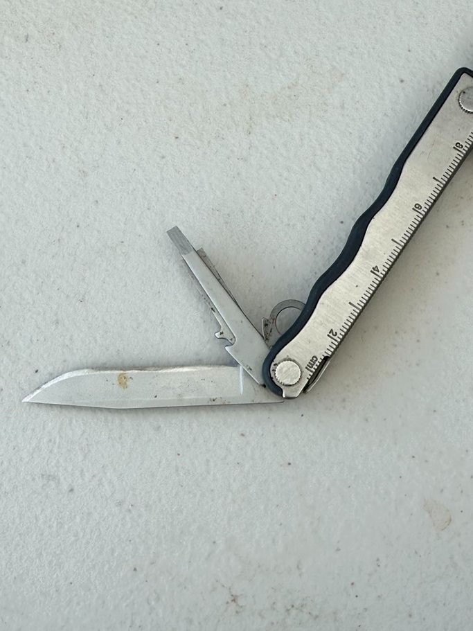 Leatherman Kick Retired Multi-Tool Stainless Steel Pocket Tool w/ Pliers Knife