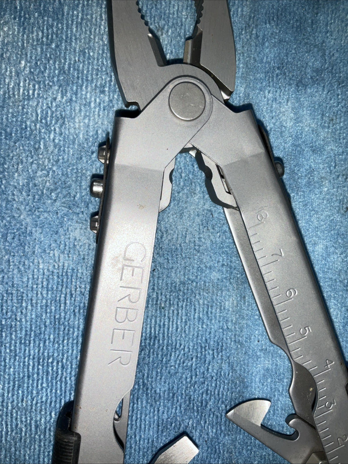 Gerber USA Multi-Plier 400 Original Black Oxide SnubNose Multi-Tool w/Sheath(576