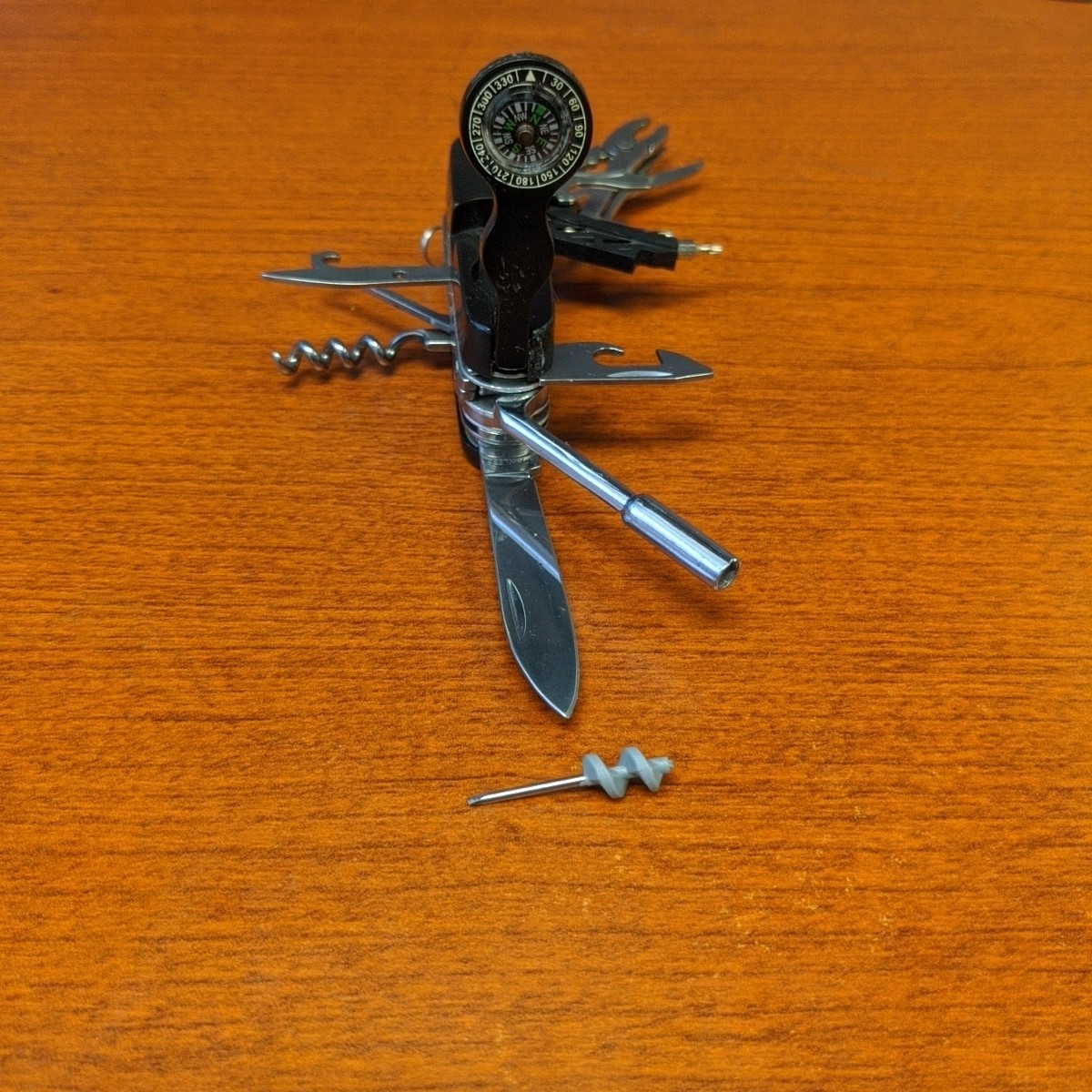 Ranger MultiTool Pocket Knife with Compass & 30 Tools All in Your Pocket Vintage