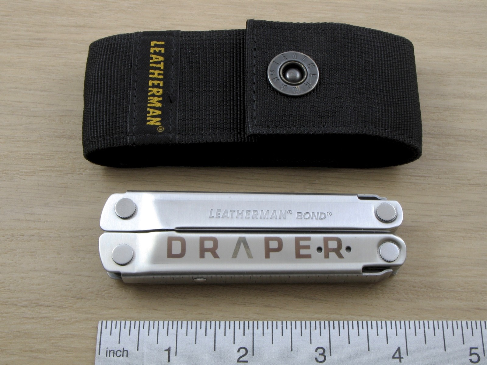Leatherman Bond Multi-Tool, Sheepsfoot Knife, w/Sheath – “DRAPER” – Excellent