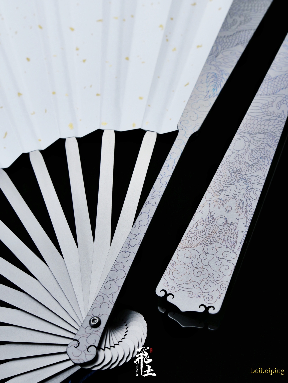 10”Panlong Titanium Alloy Folding Fan Antique Carving Portable KungFu Taiji Fan