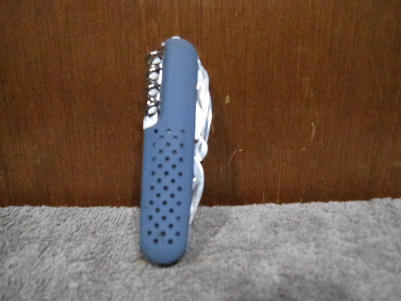 NEW=TRAIL WORTHY==OUTDOOR SURVIVAL KIT==NYLON CASE==BELT LOOP==STAINLESS STEEL