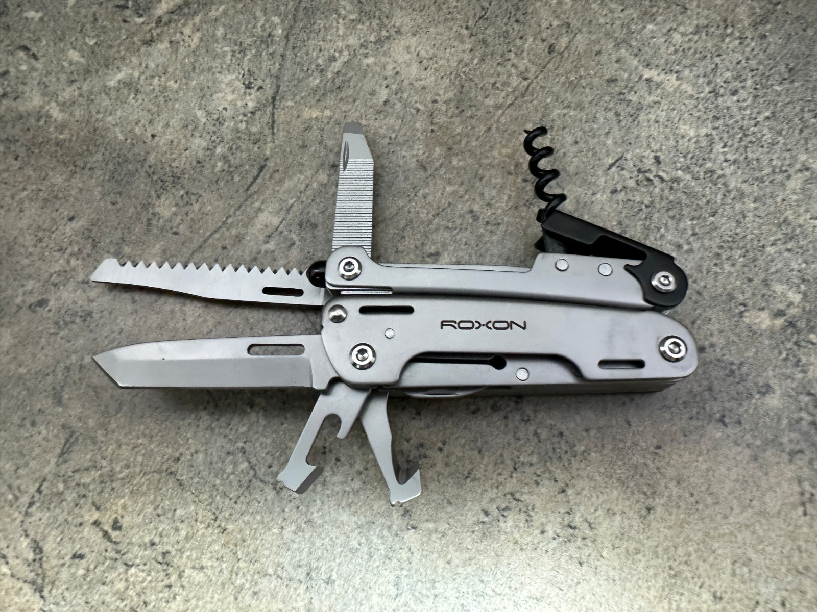 Roxon Storm Multitool – 16-in-1 with 9pc Bits S801S
