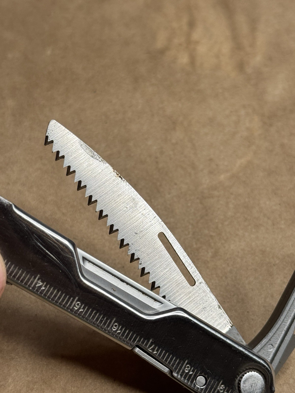 Leatherman Rebar Multi-Tool Pliers/Screwdriver/Knife/File/Saw/Etc. (Pre-Owned)