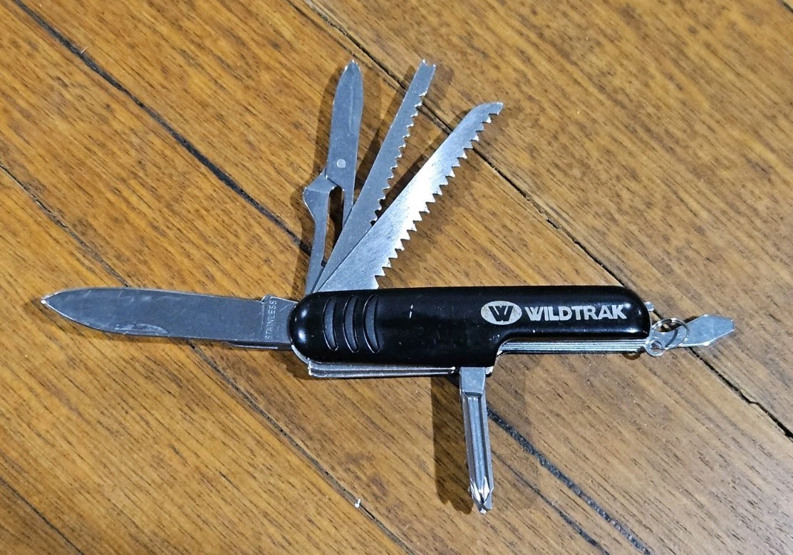 Lot of 2 Multi Tools – WILDTRAK Swiss Army Style Knife & WORKZONE Multi-Function