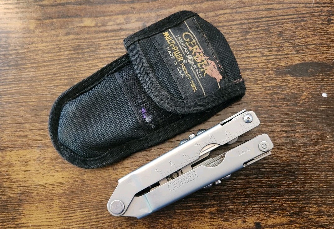 Gerber USA 600 Blunt Nose Multi-tool Pliers Knife w/ Sheath – Great – X14