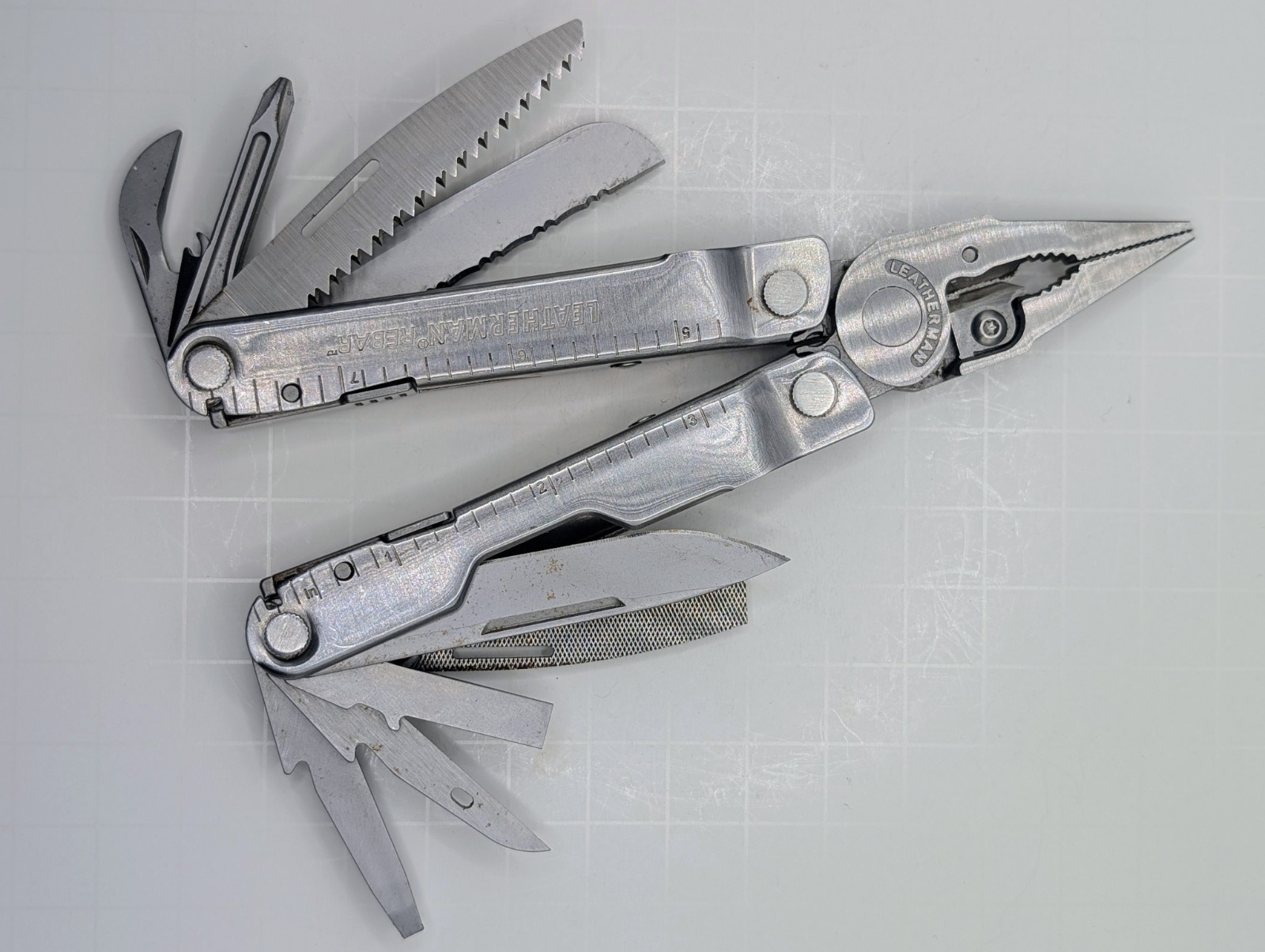 Leatherman REBAR Stainless 17-In-1 Heavy Duty Locking Tactical EDC Multitool