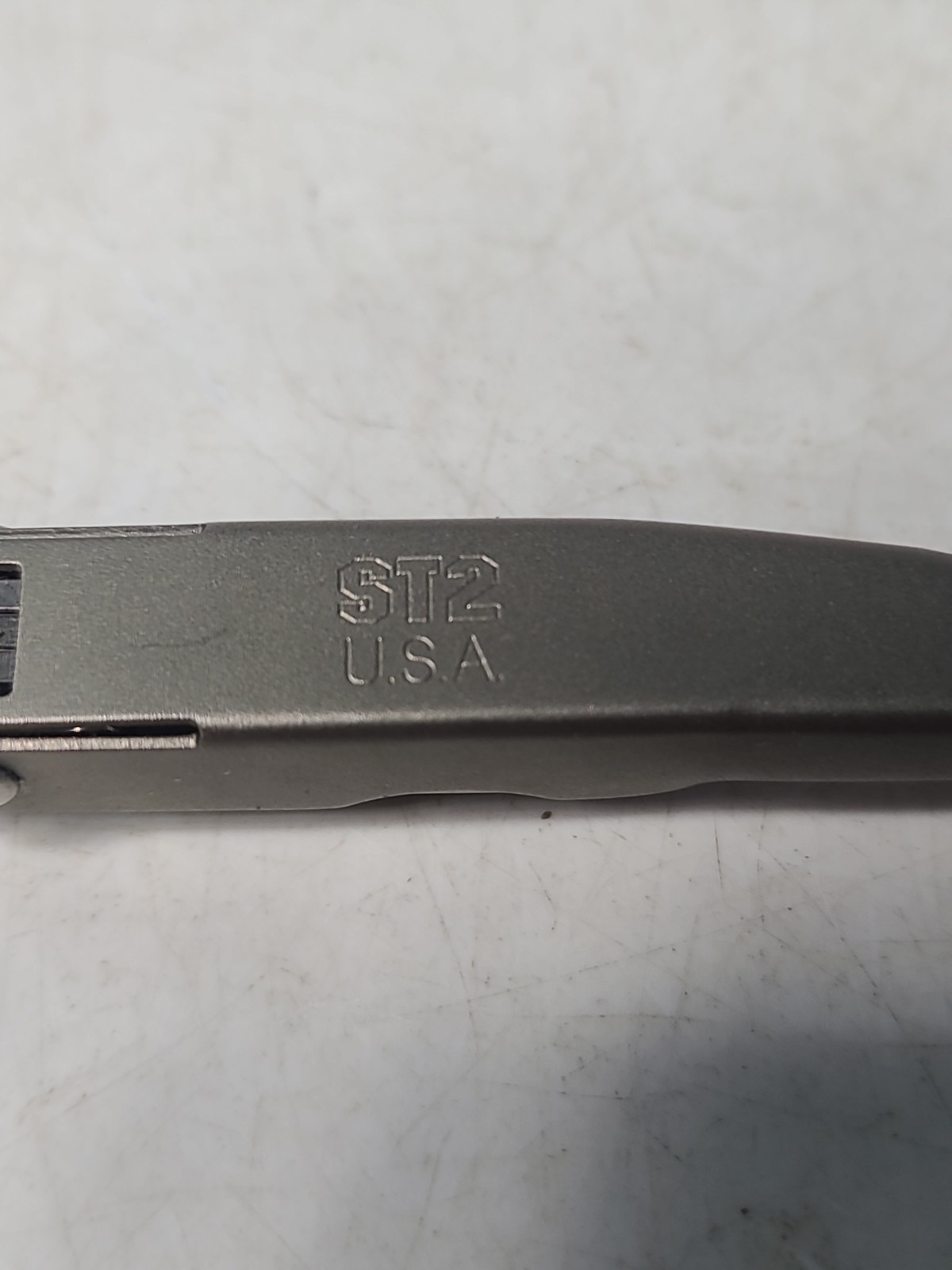 Schrade USA ST2 Multi-tool Tough Chip Compact Mini Tool