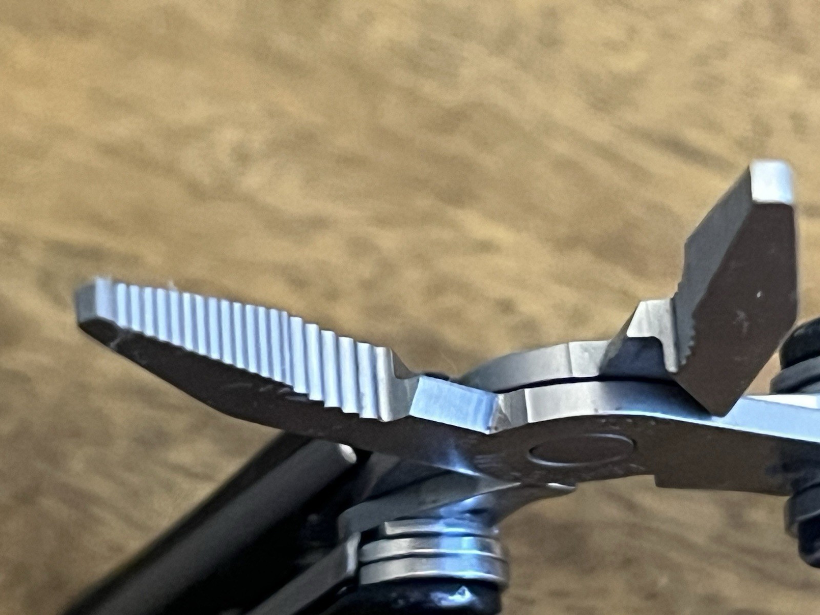 RETIRED Leatherman Squirt PS4 MultiTool Black DISCONTINUED SUPER NICE!