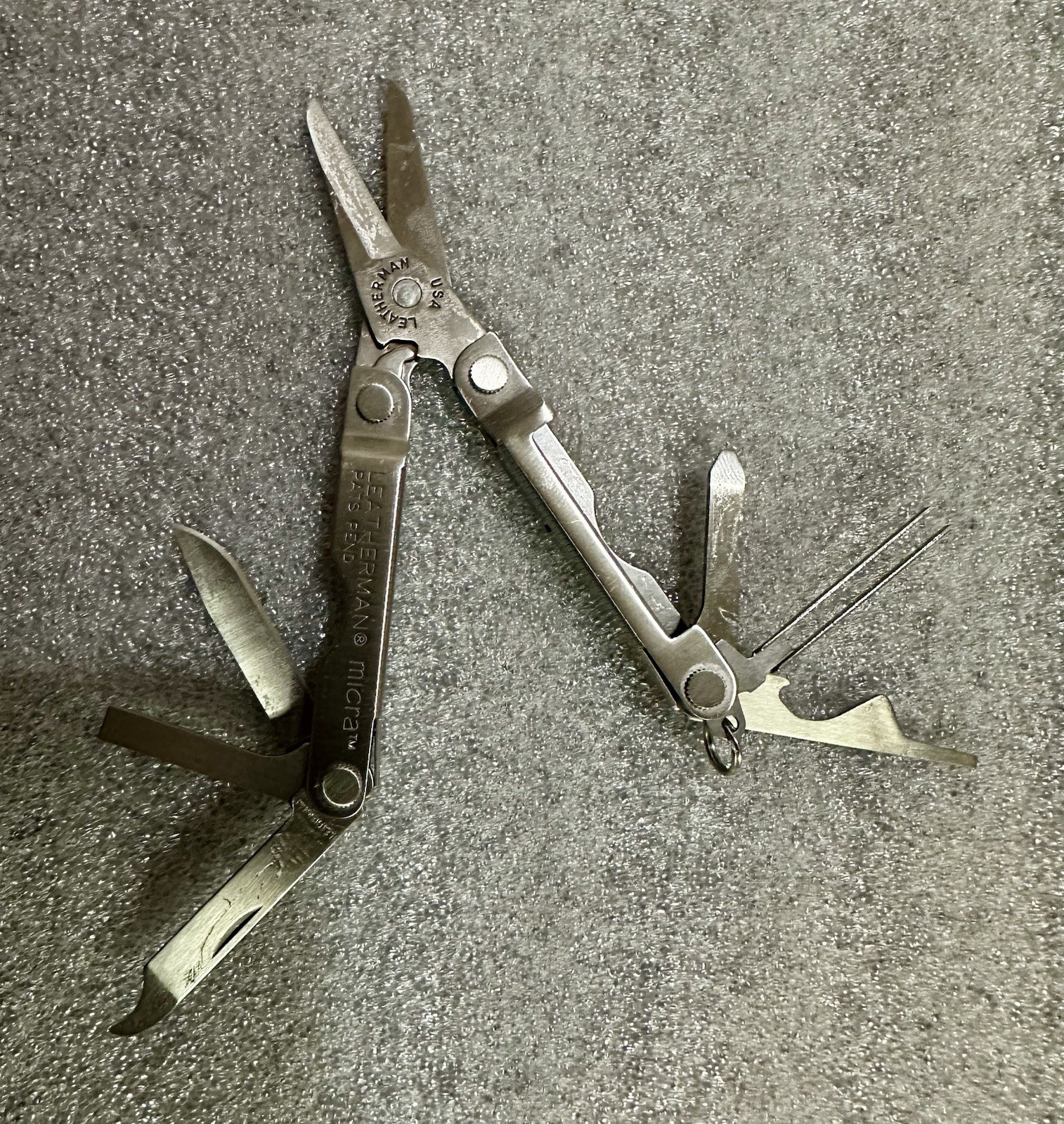 Vintage USA Pocket Tool Set: Leatherman Micra “PATS PEND” & Stanley 10-049 Knife
