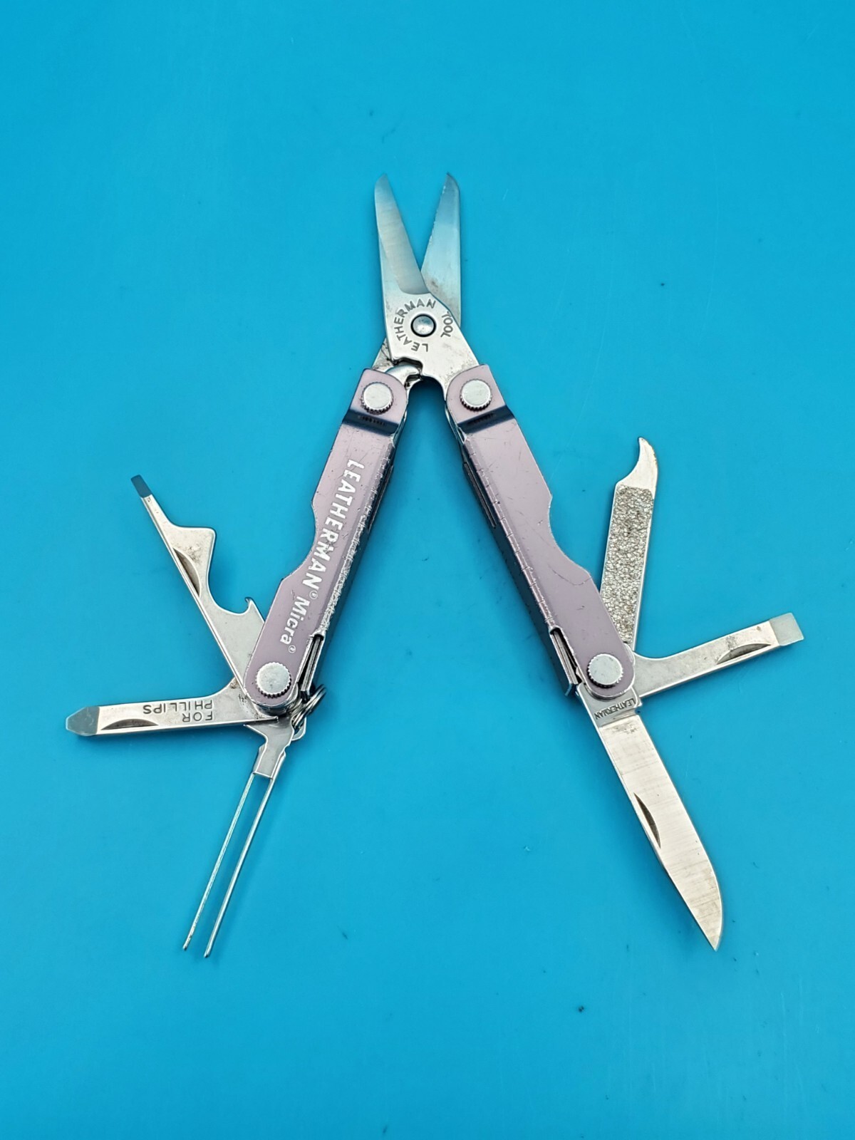 Leatherman Micra Multi-Tool, Knife, Scissors, Key Ring, Gray! GUITAR ALI THE ACE