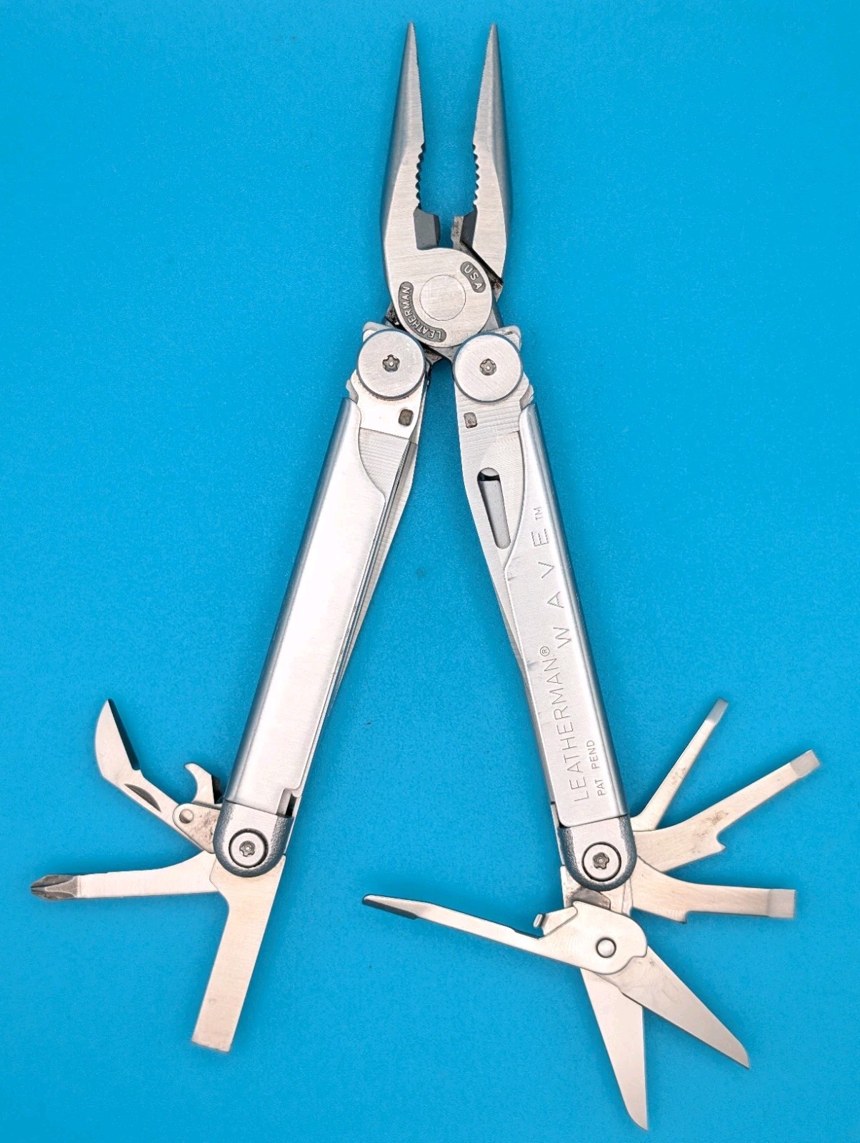 Leatherman Wave Original Vintage Retired, Dated 1100 (NOV, 2000)