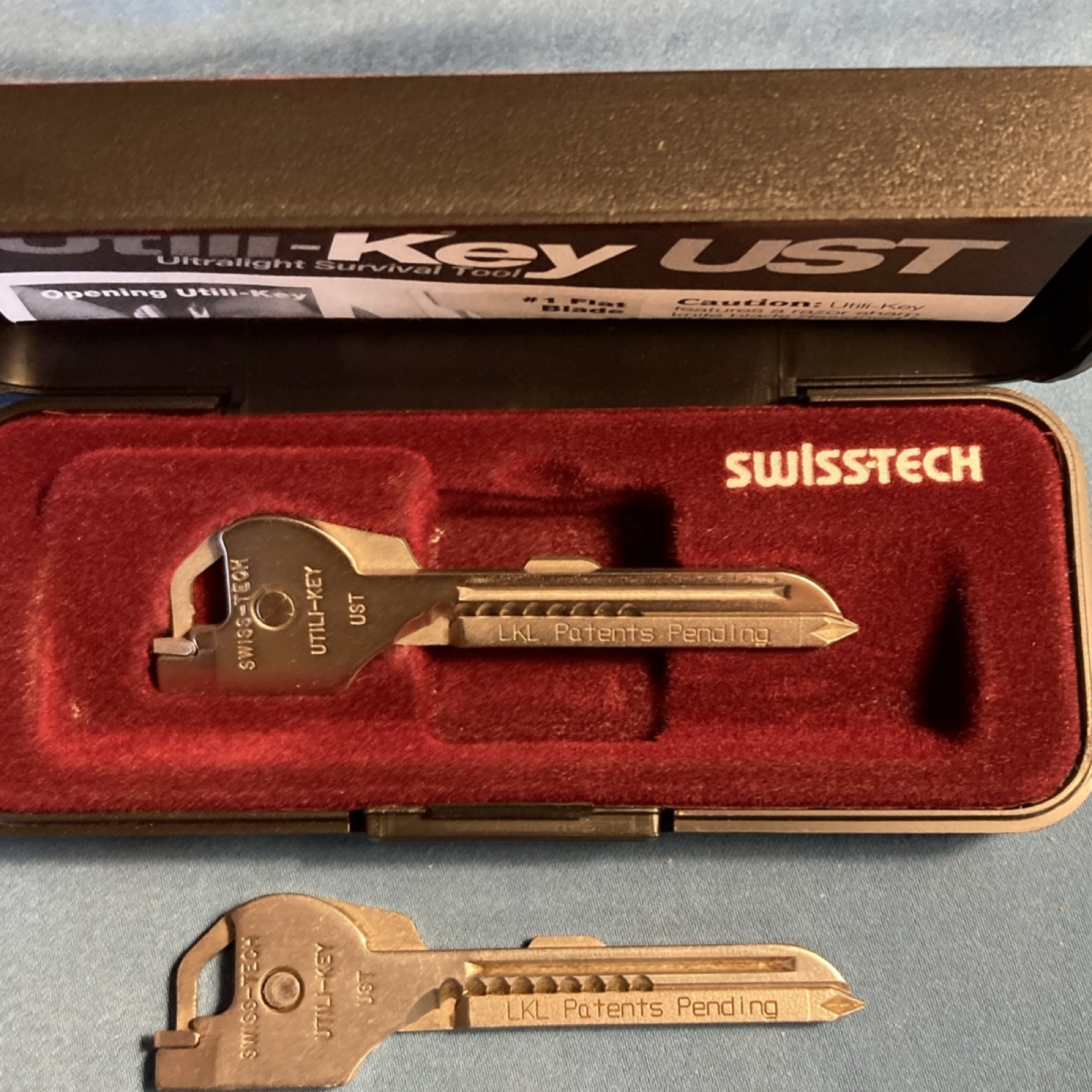 Swiss+Tech Utili-Key UST, Nite Ize, Pinnacle Armory Multi-Tool Set