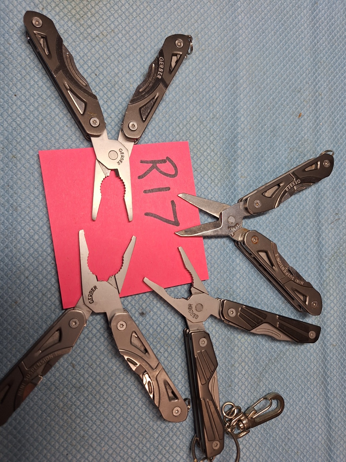 4 Gerber Mini Multi Tools AIRPORT CONFISCATION NICE LOC R17