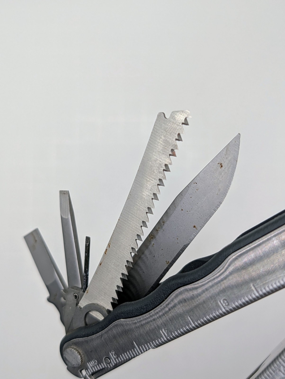 Leatherman BLAST Multi-Tool – Rare & Retired 16-In-1 Multitool Spring Scissors