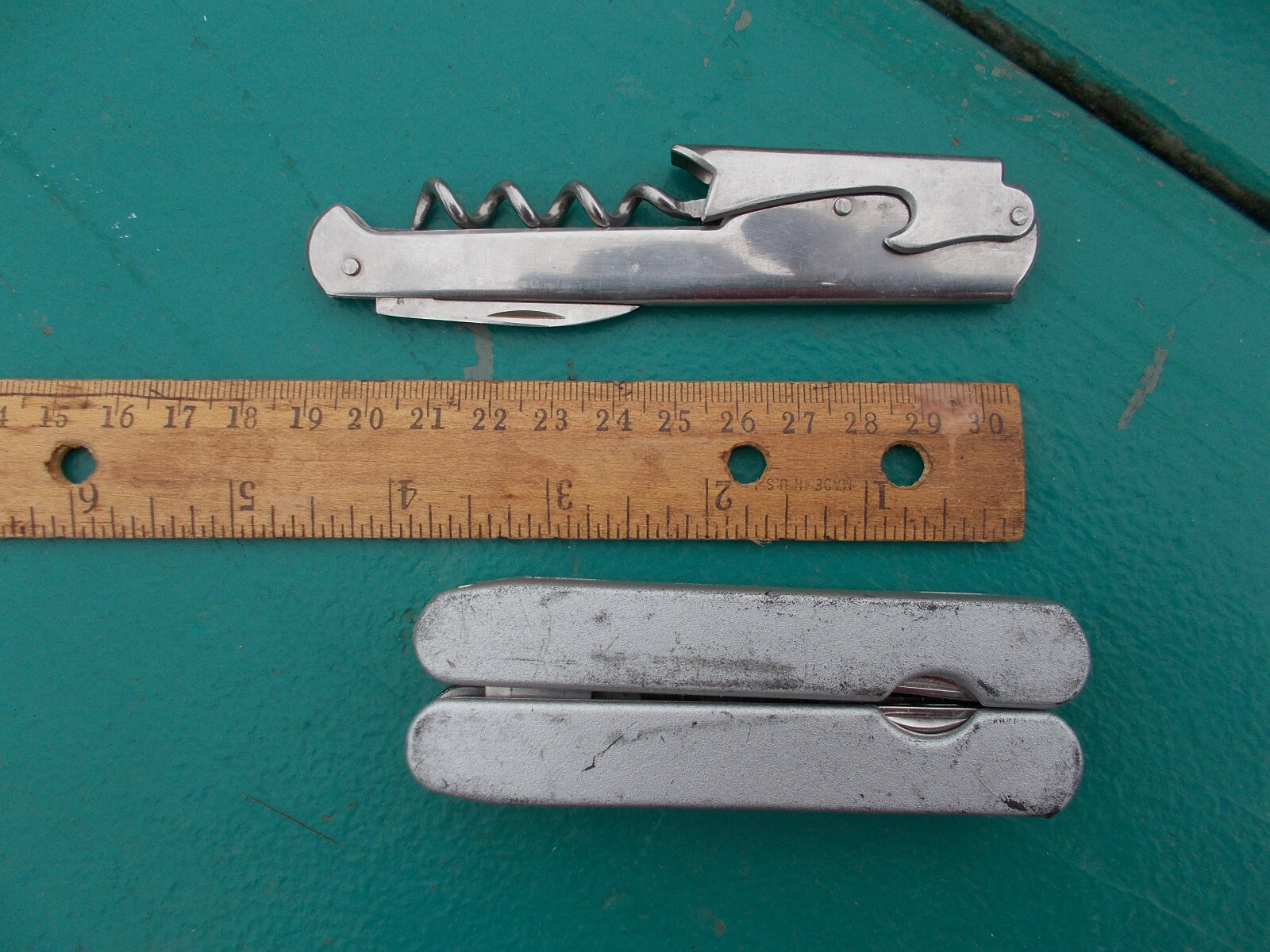 Lot of (2) Multi Tools – stainless steel unbranded